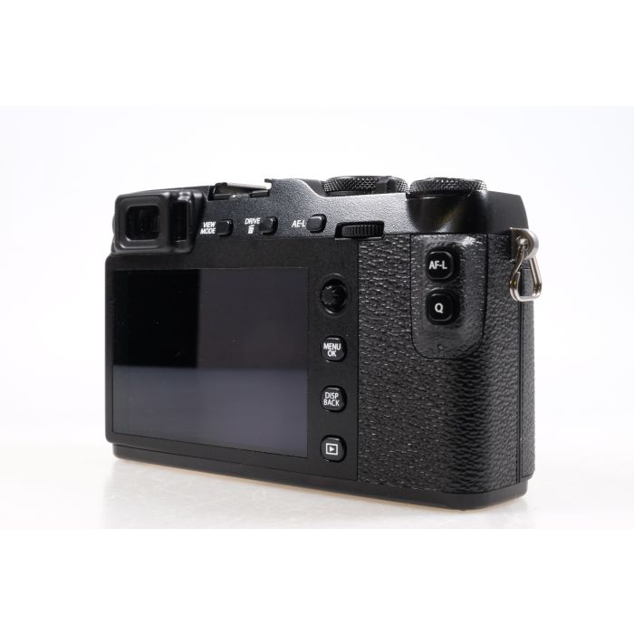 Fujifilm X-E3 with free accessories from CameraWorld
