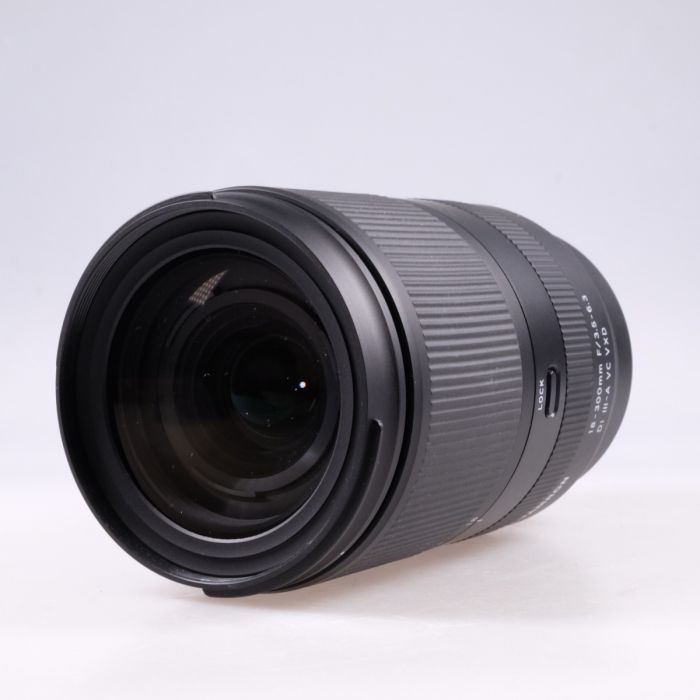 Used Tamron 18-300mm f3.5-6.3 Di III-A VC VXD Zoom Lens (Fujifilm X Mount)