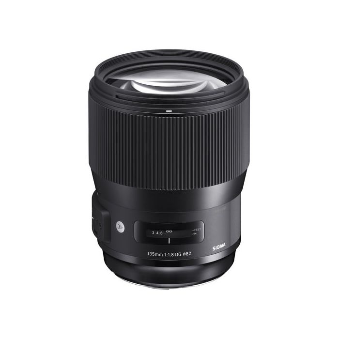 Sigma 135mm f1.8 DG HSM ART Lens (Nikon FX Fit)
