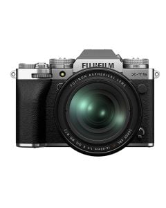 Fujifilm X-T5 Mirrorless Camera & 16-80mm XF Lens (Silver)